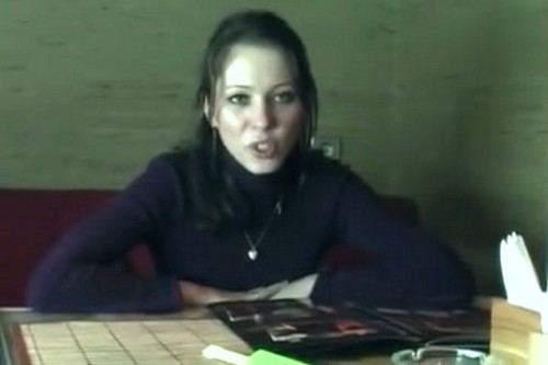 Русская шлюха соглашается на горячий секс прямо в баре